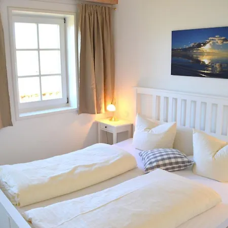 Holiday home Landliebe Oldsum