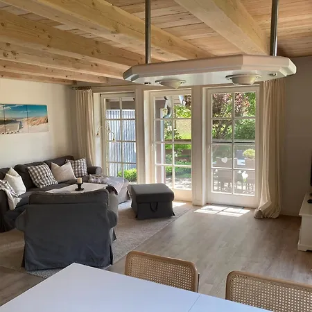 Landliebe Holiday home Oldsum