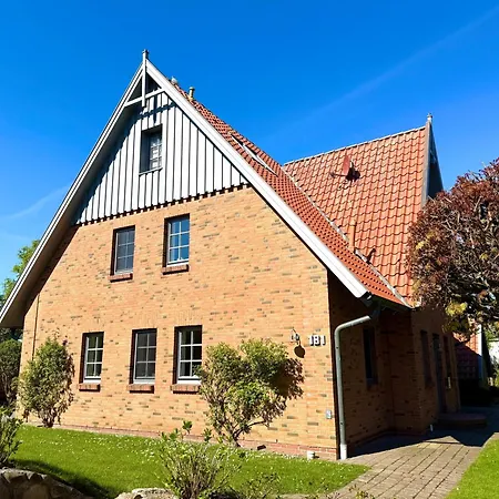 Holiday home Landliebe Oldsum